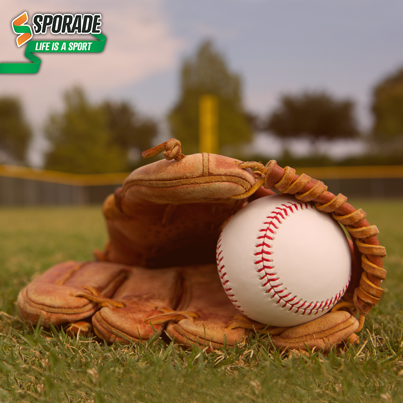 SporadeID's tweet photo. #SpradeTrivia: Ritual ini adalah melumuri setiap bola baseball yg akan digunakan dengan lumpur dari sungai Delaware. https://t.co/ckIjzm4HLz