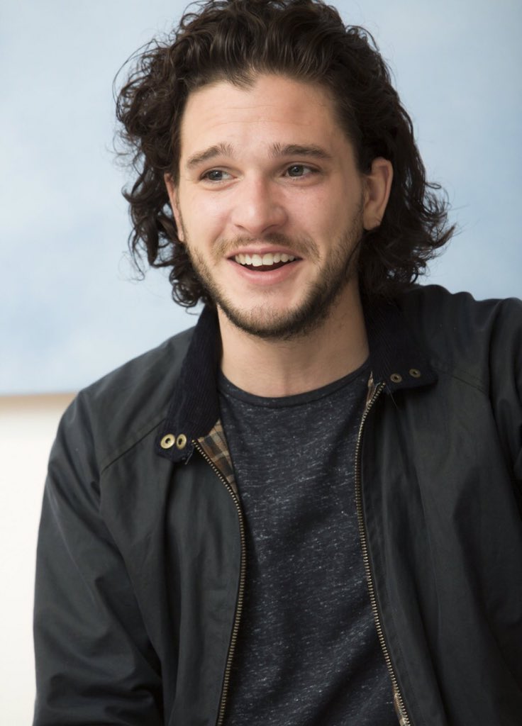 Happy 29th birthday to Kit Harington! 