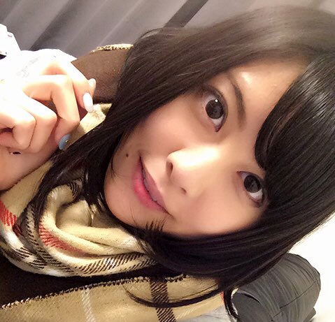 おな(仕事)納め出来てよかった🙌😂  今日もちなを飽きずに好きで居てくれてたくさんの愛をありがとうございました🙈  明日も皆様にとって素敵な日になりますように🎵  おやすみなさい😴 https://t<a href="/tag/twitter%E3%81%AB%E3%82%82%E8%87%AA%E6%92%AE%E3%82%8A%E3%82%92%E8%BC%89%E3%81%9B%E3%82%8B"class="tags"><span>#twitterにも自撮りを載せる</span></a>