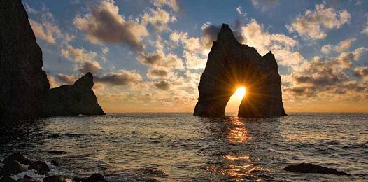 FavoriteTrips's tweet image. Крым Золотые ворота