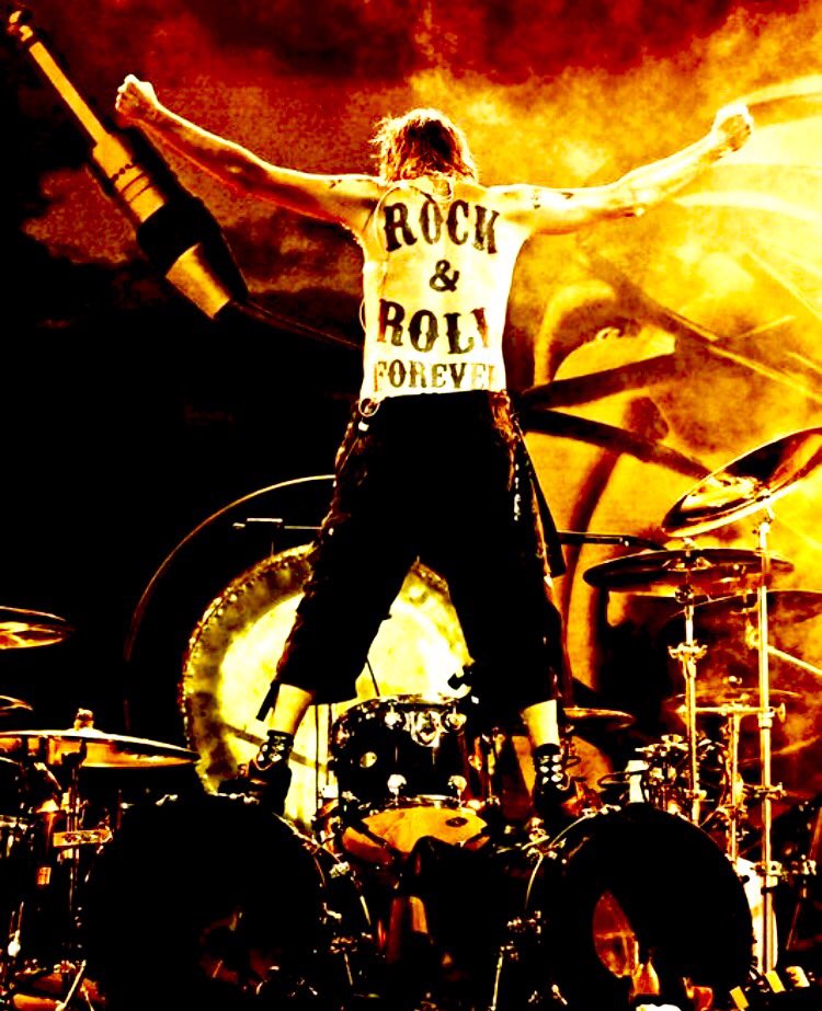 7DIZBUSTER's tweet photo. #HappyBirthdayJamesKottak of the #scorpions! #drummer #kottakattack #Farbinka #RockNRoll #rockstar https://t.co/dzIpwVr8p6