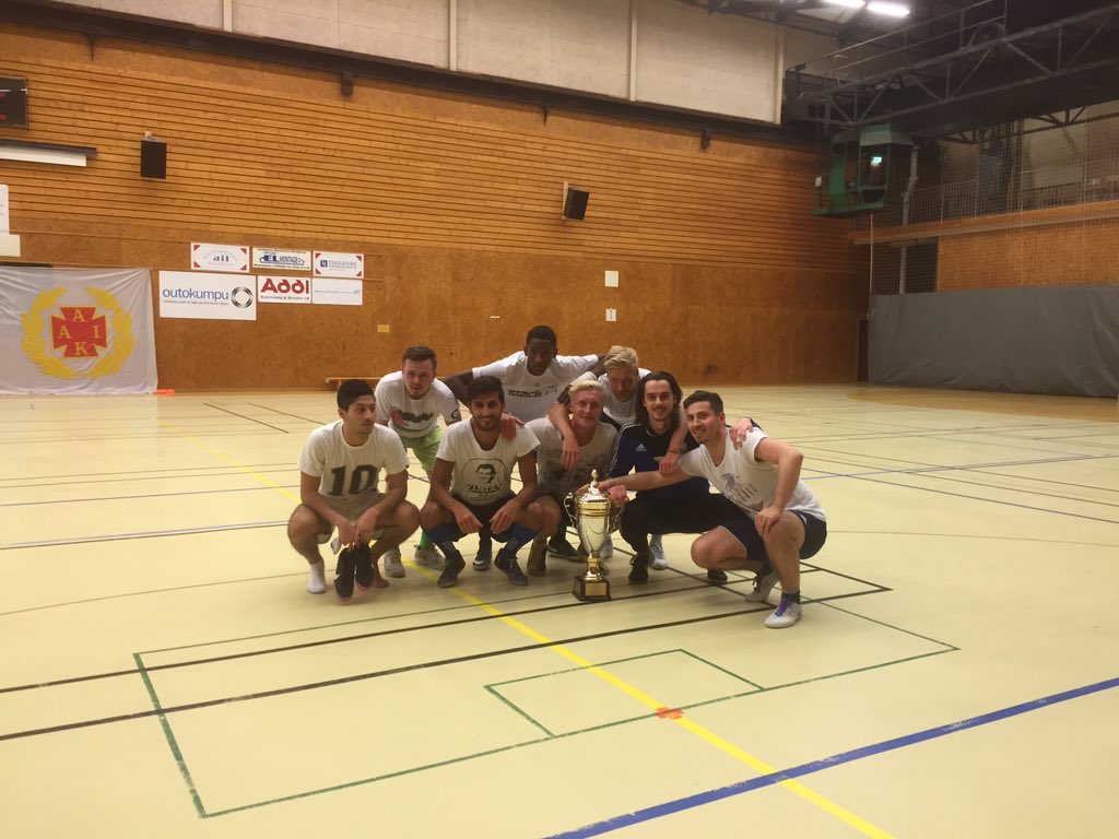 IsacssonLars's tweet photo. Efter 19 hårda, jämna futsalmatcher, heter 2015 års vinnare i Gamla Klubbares KM Bästa Kalle. Stort grattis! #aaik https://t.co/F5aSltFebO