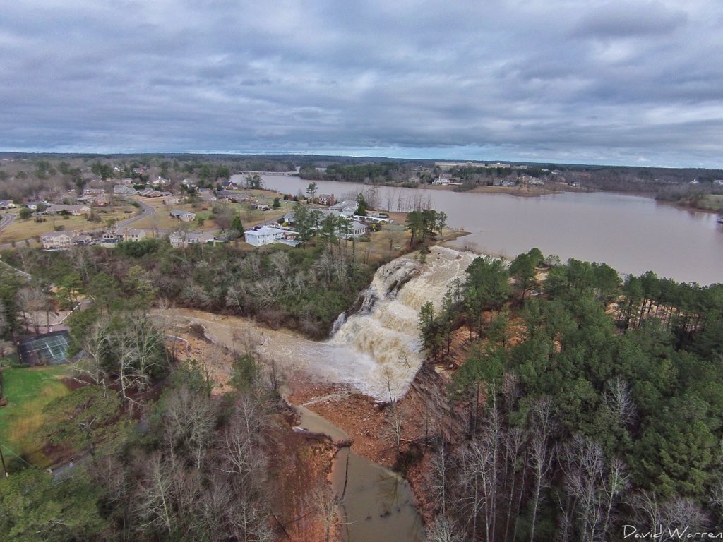 jeri (ajerilee) Twitter