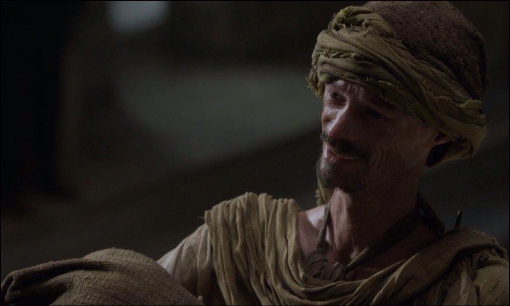 darrenpaulkent's tweet image. A TV roll I'll always be grateful for! @GameOfThrones @PeterDinklage1 @missnemmanuel 
Happy Christmas Peeps xx