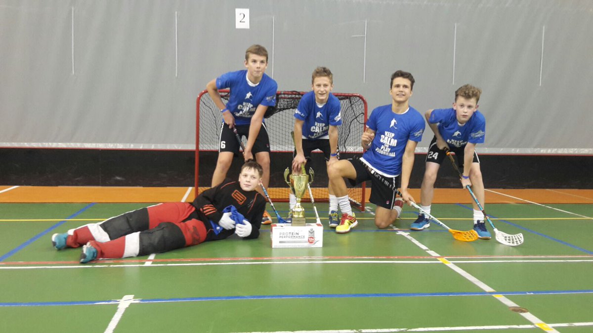 U13 grupā uzvaru izcīnīja komanda "Slīpie". #florbols