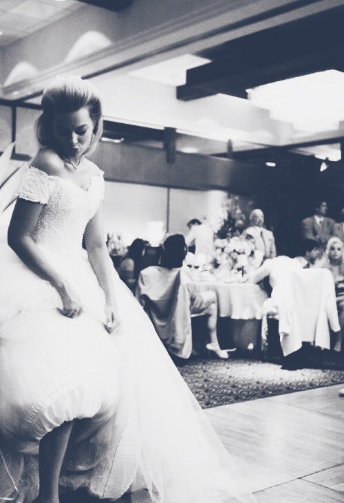 "Seems like an old memory I've found there.. Nope, white isn't ma color."