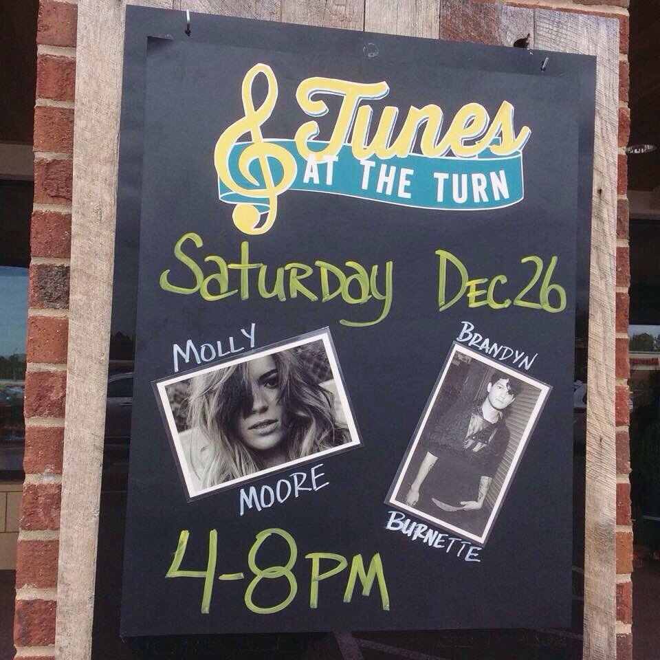 NoahWilsonLive's tweet image. Look forward to meeting @BrandynBurnette &amp;amp; @MissMollyMoore today!! #interviewfun 👌🎥 #AugustaGA @WFMAugusta