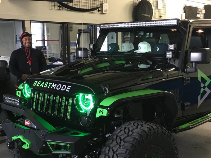 Marshawn Lynch's Special Edition Jeep Is a True Beast - The News Wheel