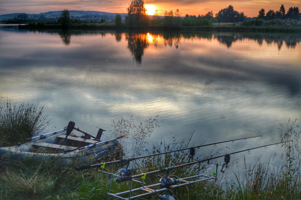 timlay98's tweet image. Eat, sleep, go fishing and repeat 👌😅