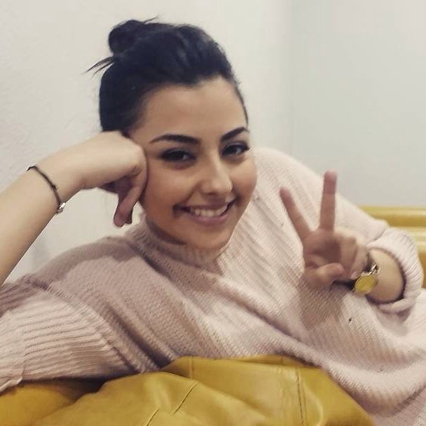 reem_ramromi's tweet photo. @Christinesaidd  your voice is just make me amazing 👍👍👍👍🌹🌹😘😘😘😍😍😍😍💃💃💃❤️❤️❤️❤️❤️❤️☺️😌😌😌 #40 #40 vote veryone I love u https://t.co/qIJ8MMMnYG