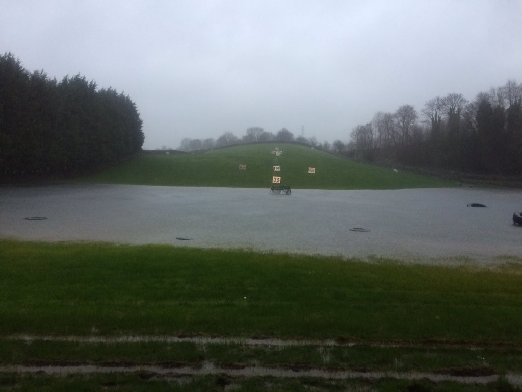 StewEwens's tweet photo. Bit of a lake at the range today #funPractise #Splash https://t.co/cT7vseYSCj