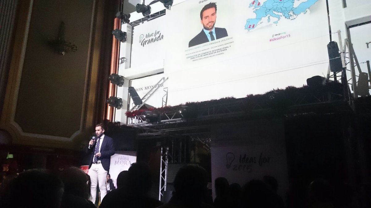 Presentando mi idea el pasado martes en el evento <a href="/IdeasForGranada/">Ideas for Granada</a> <a href="/IdeasForSpain/">Ideas for Spain</a>