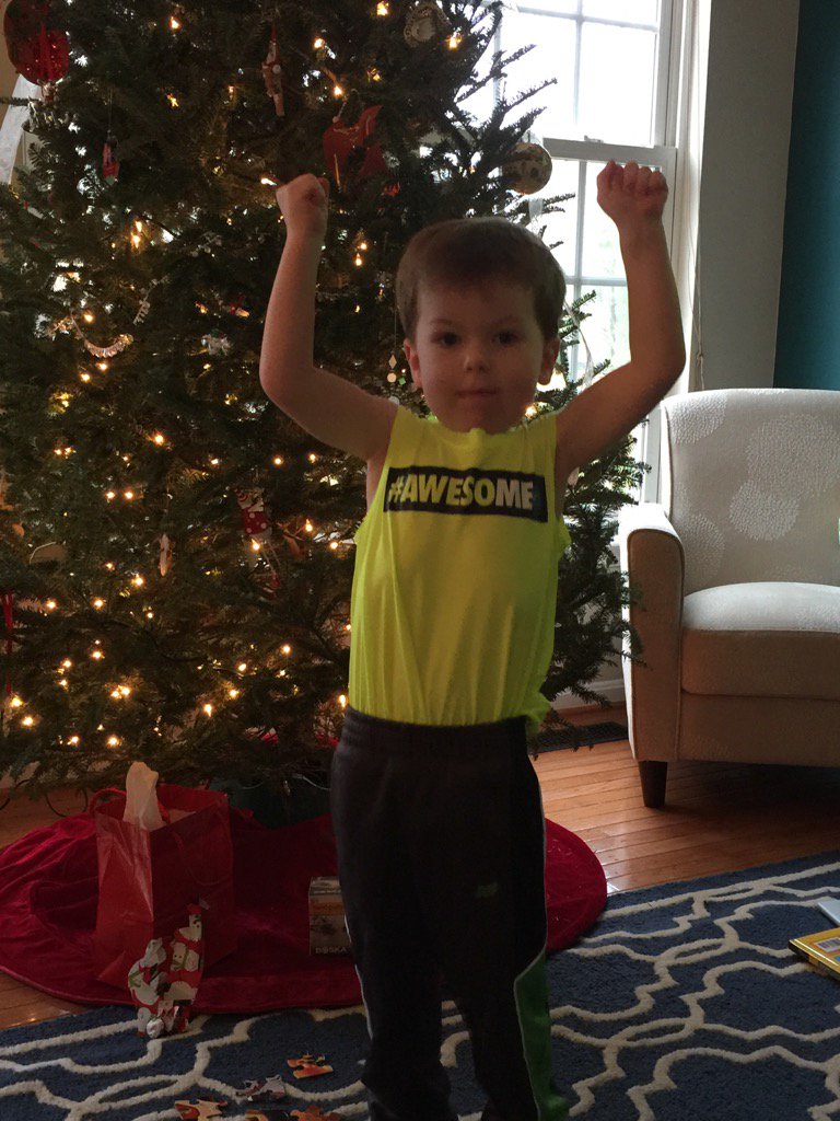 chazell05's tweet photo. #awesome seanieD https://t.co/4BRxRBDRdb