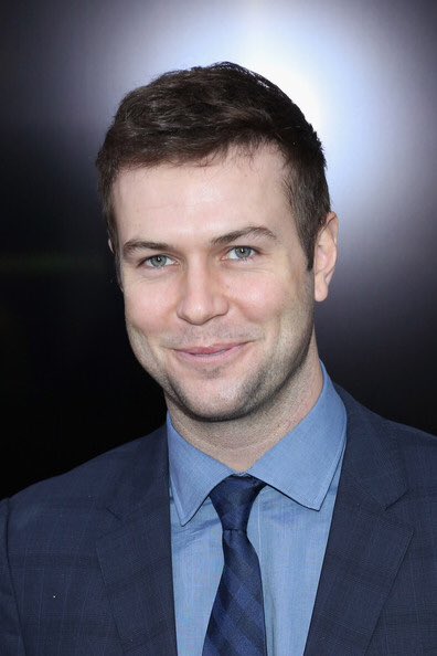 favcomedian's tweet photo. Taran Killam https://t.co/M3986SxqN5