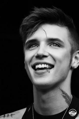 Happy 25th Birthday Andy Biersack!! ^o^ :\D :3   