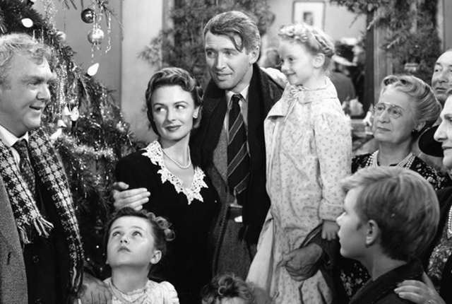 CINIMEINTL's tweet photo. #ItsAWonderfulLife is a #Christmas classic. Impress with these 25 facts about the film.  

https://t.co/pjqoYBvdy7 https://t.co/fhxUVQZce7