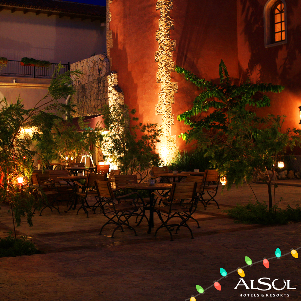 alsoldr's tweet photo. Estamos pasando una tarde increîble en esta agradable terraza. Solo falta tu. #NavidadAlsol #CapCana #AlsolDR https://t.co/ueL8U9R1qw