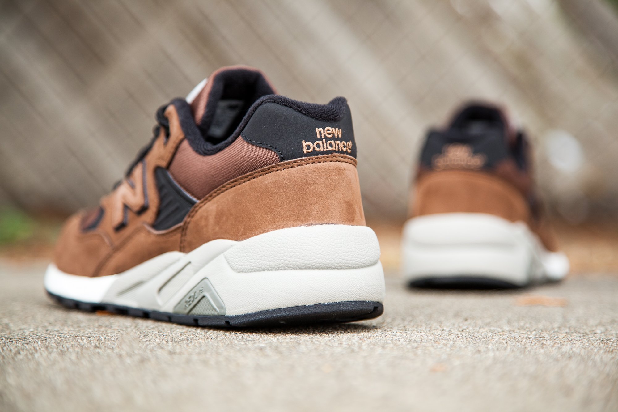 Bait New Balance Men S 580 Elite Edition Revlite In Brown Is Available In Sizes 8 12 For 1 At T Co Oybfaxkiug T Co Yfoojieg5p Twitter