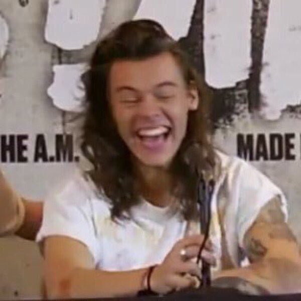 hrryschlmt's tweet photo. @Harry_Styles, it's my goal to make sure you truly know how much impact you have on all of us, especially me. I💓you. https://t.co/X5gzyPiLRs