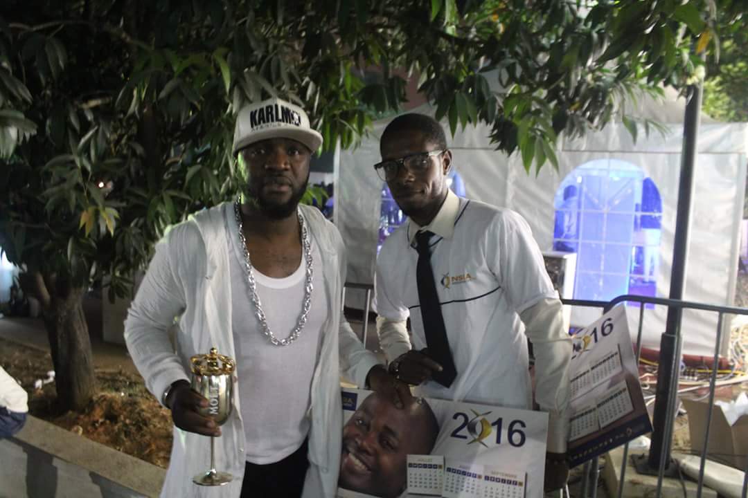 CathyMle's tweet photo. L'Assurance dans vos vies avec @NSIAVie #LeVraiVisage #Kpakpatoya #Civ2015 https://t.co/ZXdItePZNQ