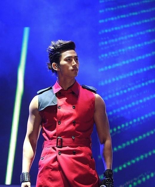 HAPPY BIRTHDAY Ok Taecyeon   