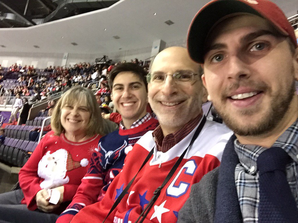 #CapsHabs @CapsGameEnt happy holidays!