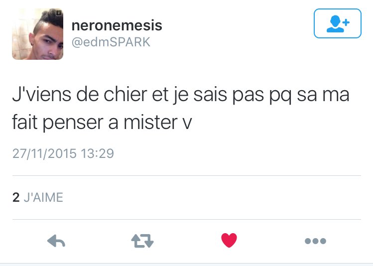 MisterVonline's tweet photo. Ce tweet reste quand même le meilleur tweet de l'année 2015 https://t.co/ztiPq0TS0i