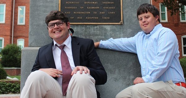 Pi Kappa Phi tweet media