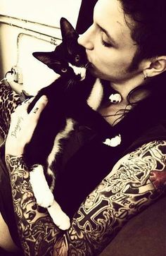 Happy Birthday to my fav singer Andy Biersack from Your songs have helped me through darkness! x  