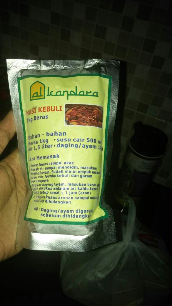 fyLaSyamiL's tweet photo. Jual bumbu instan nasi kebuli hanya Rp 45.000, lihat gambar klik https://t.co/07LTMGXCkb https://t.co/ZAvhGYN9Mn