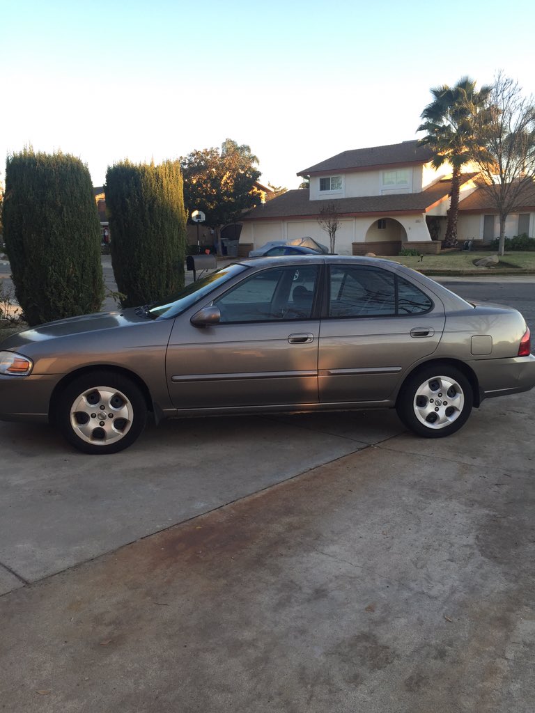 rreeyc's tweet photo. I am no longer a carless biatch!!! Thx dad :))) https://t.co/B7EljLAypq