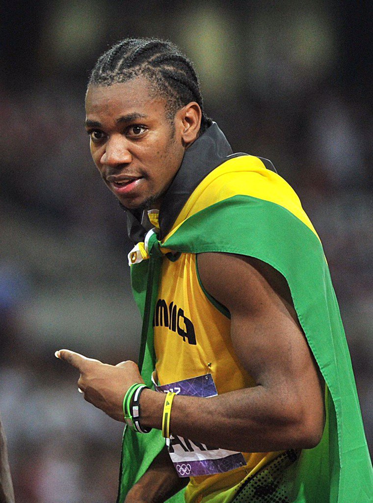 Happy 26th Birthday Yohan Blake! All the best for 2  0  1  6       