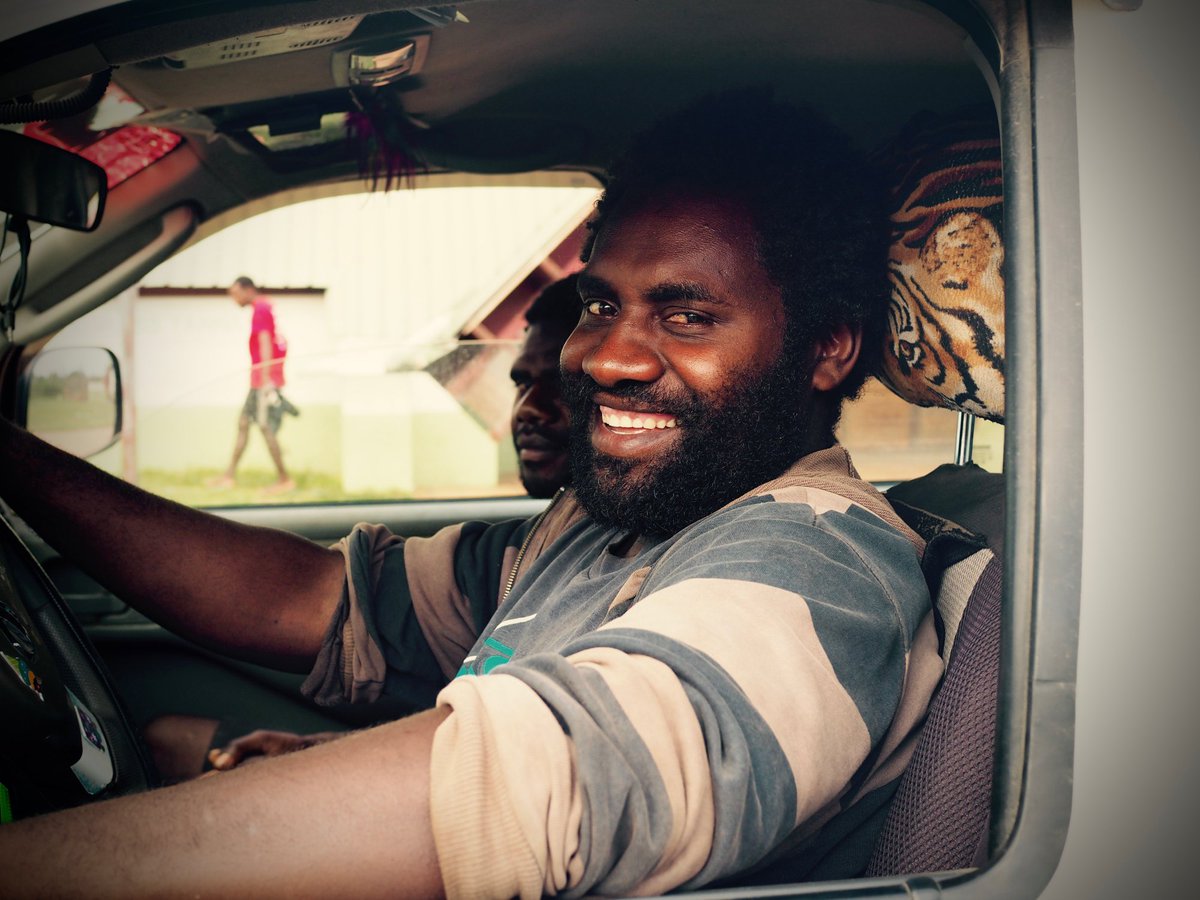 wishesinc's tweet photo. "If you’re facing a problem, it can be a blessing." This is Fred from #Tanna #Vanuatu. https://t.co/hJrfKBbYlq https://t.co/Dk1lEaXTIo