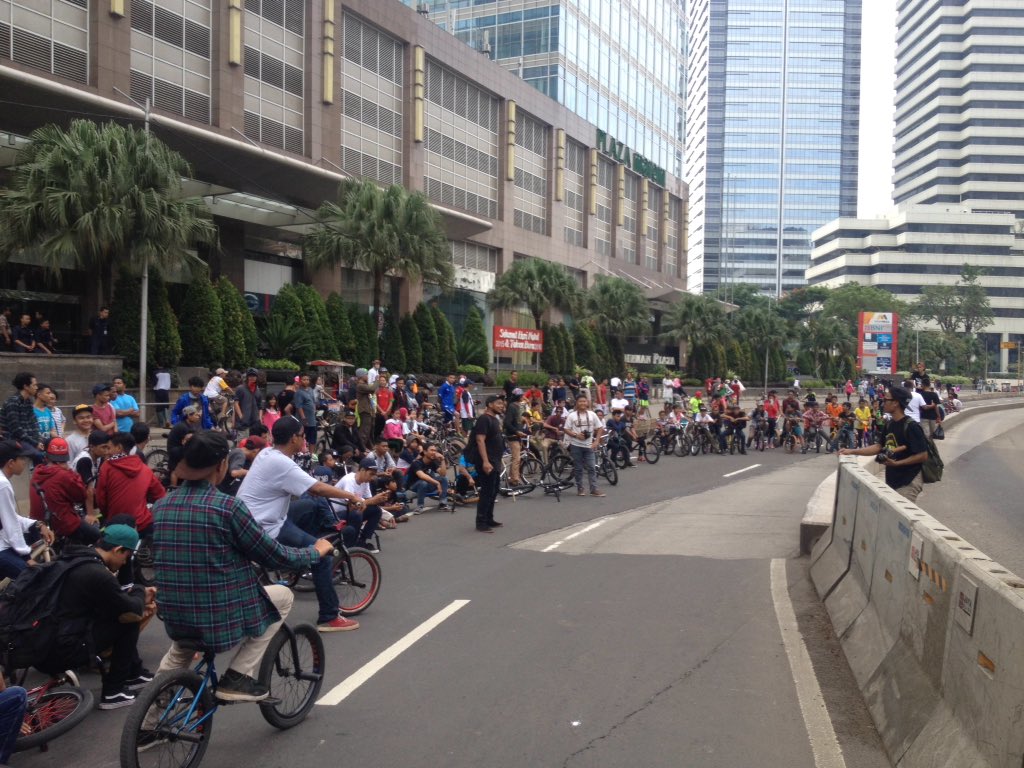 FixedFest tweet media