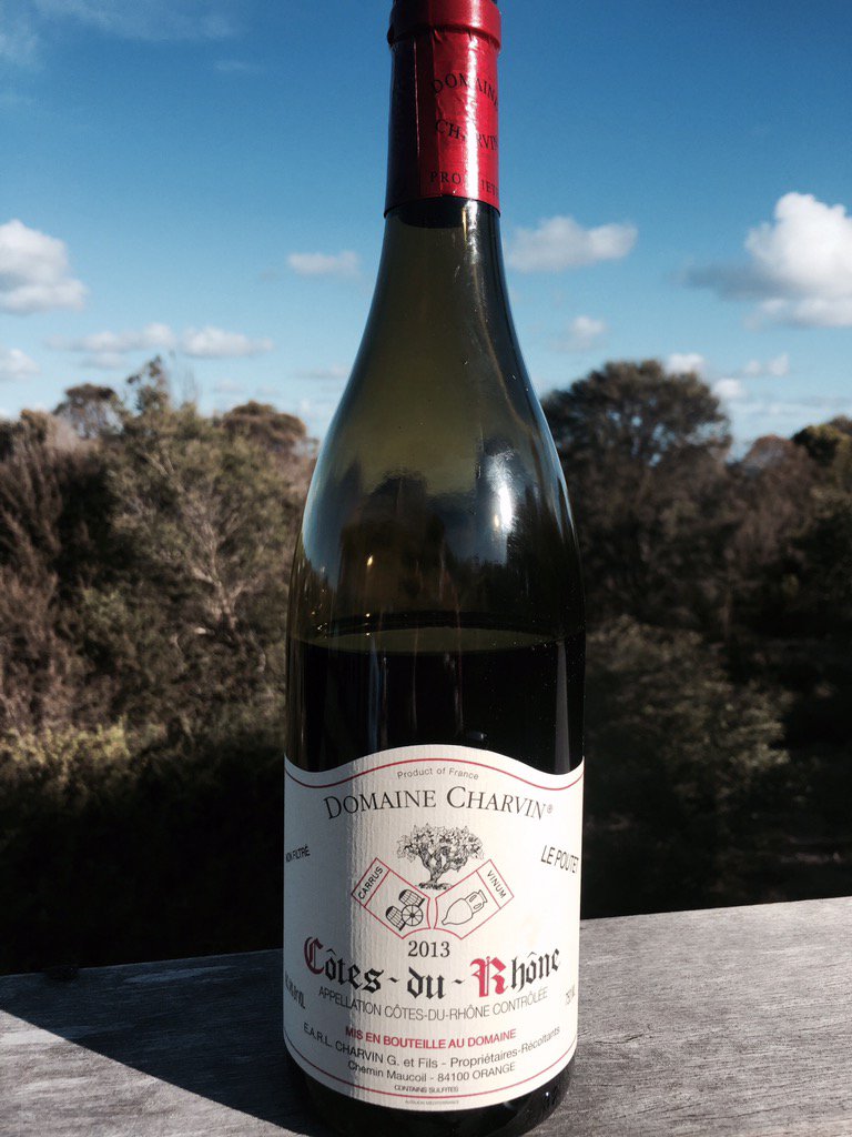 Thanks <a href="/Cnf1977/">Iain Cameron</a> that 13 charvin cdr is great bbq booze ! Really over deliver's #charvin #cotesdurhone #beachlife