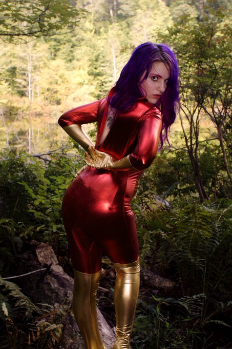A Preview of my Dark Phoenix set I am submitting to @CosplayDeviants shot by 7of Diamonds #Cosplayer<a href="/tag/cosplayer"class="tags"><span>#cosplayer</span></a>