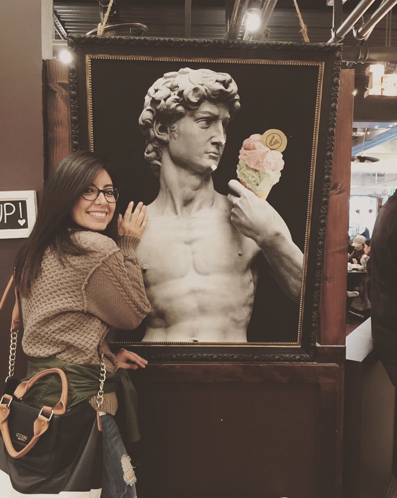 abc7anabel's tweet photo. Love running into David โค๏ธ My forever crush ๐ #itstheweekend #weekendsweremadeforfun #thedavid #isnthelovely https://t.co/Br8gD3Xf6X