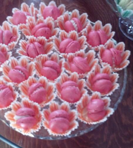 ChefDebbieR's tweet image. Christmas is over, and now Valentines Day is only 50 days away.Sweets for your sweetie#@ChefDebbieR#cakes#Kydesserts