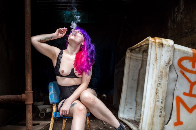 What you've been missing on https://t.co/16V1SKpCPP Not only am I a killer camgirl but I am one hell<a href="/tag/cosplayer"class="tags"><span>#cosplayer</span></a>