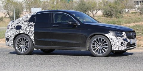 Новый Mercedes-Benz GLC 450 AMG Coupe запечатлели фотошпионы на видео https://t.co/I7BXurygFg