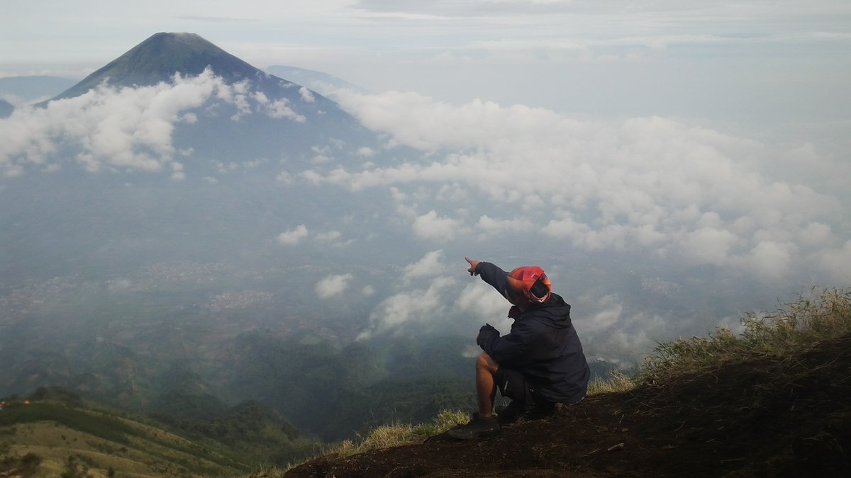 RT <a href="/raflypushink21/">Rafly HMNPRJCT</a>: Selamat sore Wonosobo..