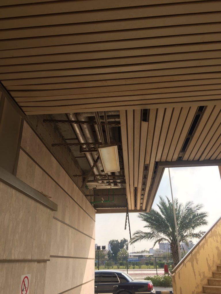 FRAAS15's tweet image. ارجو من وزاره الصحه متابعه الصيانه في مستشفى الجبيل العام @SaudiMOH