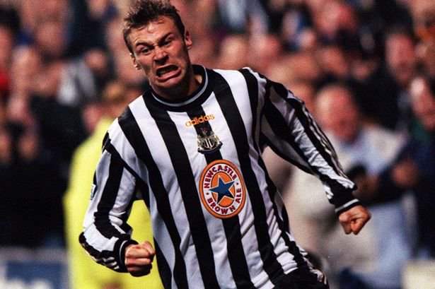 Happy 44th birthday to former Mag Duncan Ferguson today!

32 (9) apps, 12 goals - 1998 to 2000 
