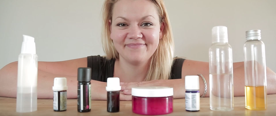 FUTUREMAGfr's tweet photo. #TutoDesMakers : Comment fabriquer soi-même un crème de soin naturelle ?
https://t.co/YLRWE3H3cs
#DIY https://t.co/hTq2qPeI1o