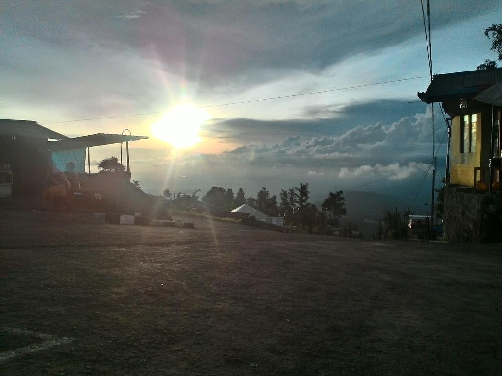 Syahdu <a href="/CandiCeto/">Candi Ceto</a>