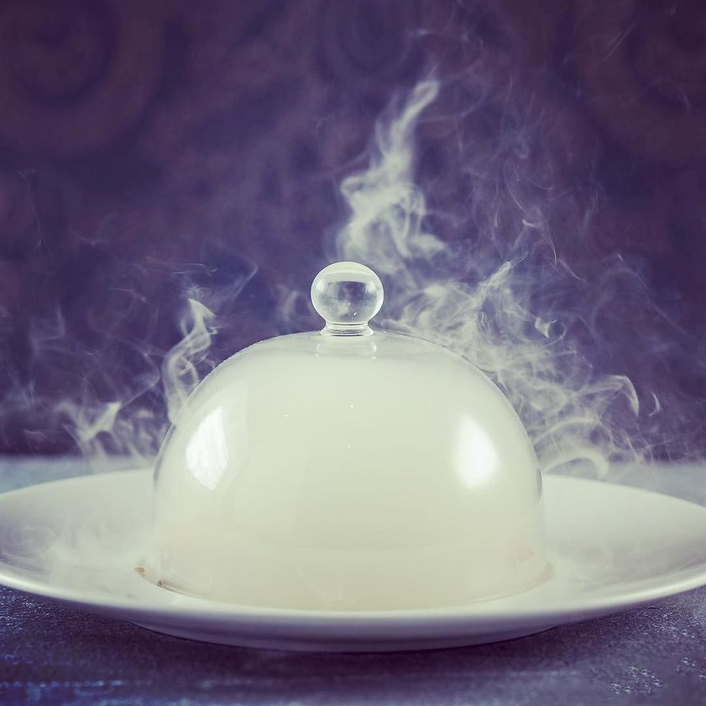 mikereidchef's tweet photo. Have you seen what's under the cloche yet? @mrestaurants_ #MVictoriaSt Open tonight ✌🏾️#raisingthesteaks #london #r… https://t.co/3qljFbI416
