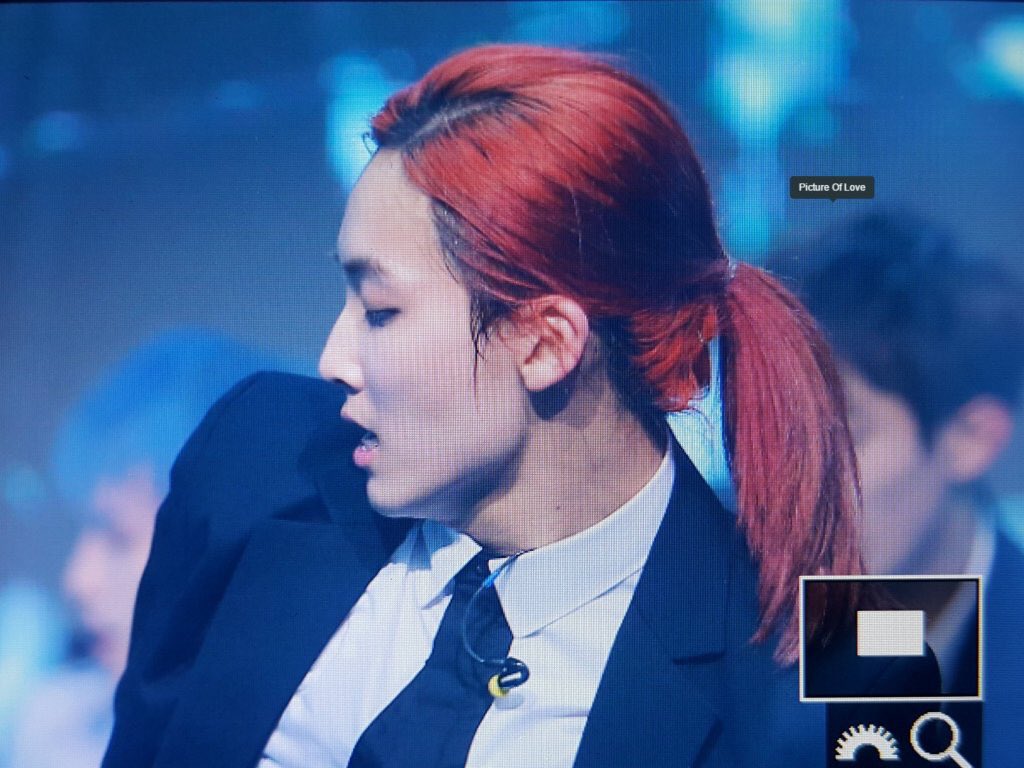 germ on Twitter: "jeonghan's bright red hair is fading into orange already HAHAHAHAHA https://t.co/ex0ei8IQbg" / Twitter