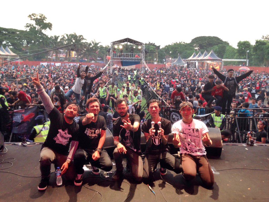 REVENGE THE FATE tweet media