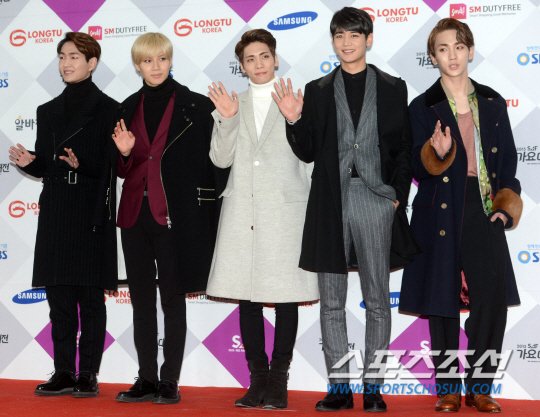 151227 SHINee  @ SBS Gayo Daejun  CXOtxnyUsAA5D9Q