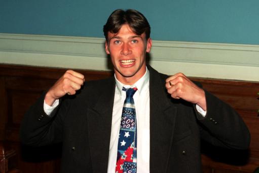 Happy Birthday to former Rangers striker, Duncan Ferguson who turns 44 today! 